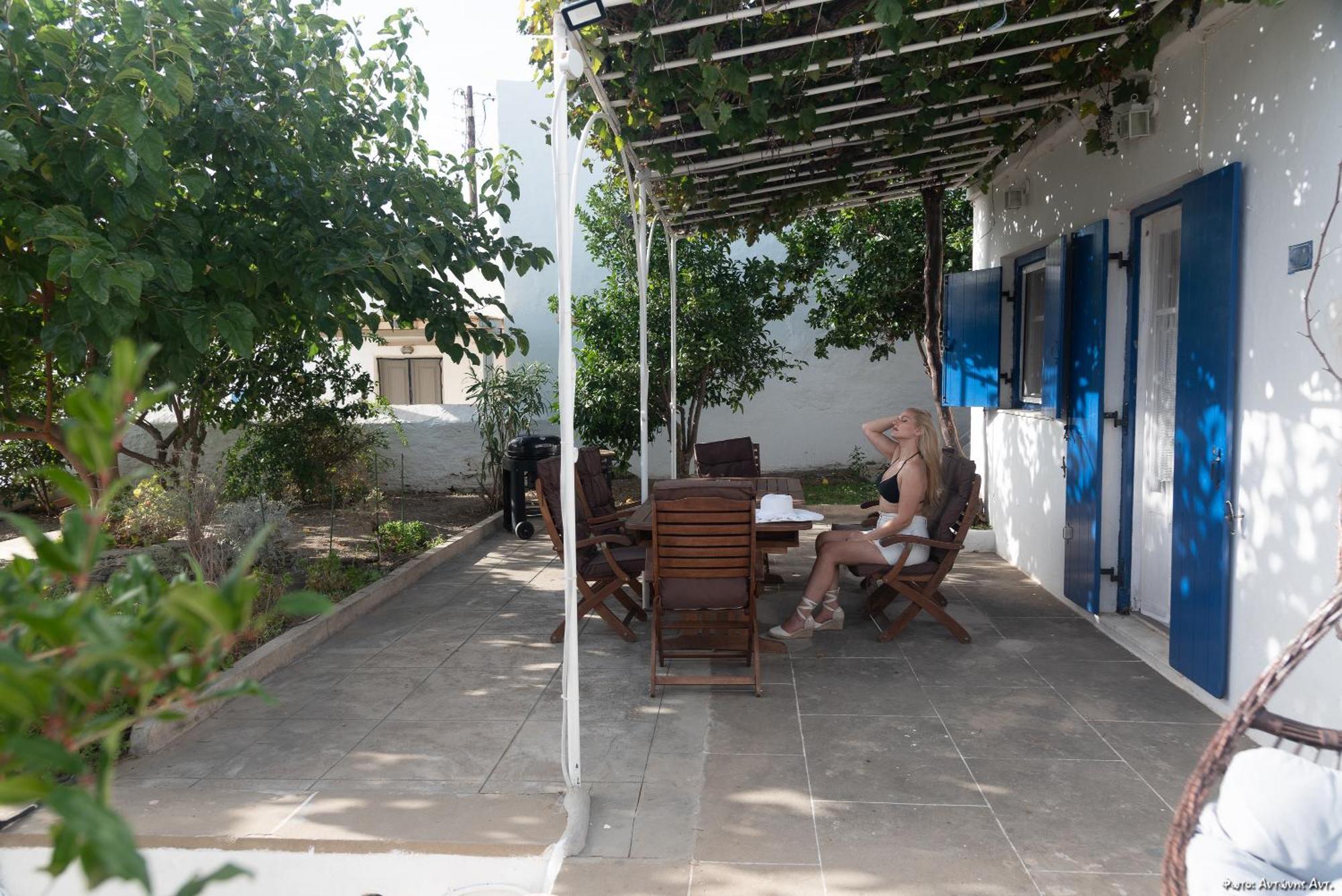 Villa Alexandra Exámbela Esterno foto